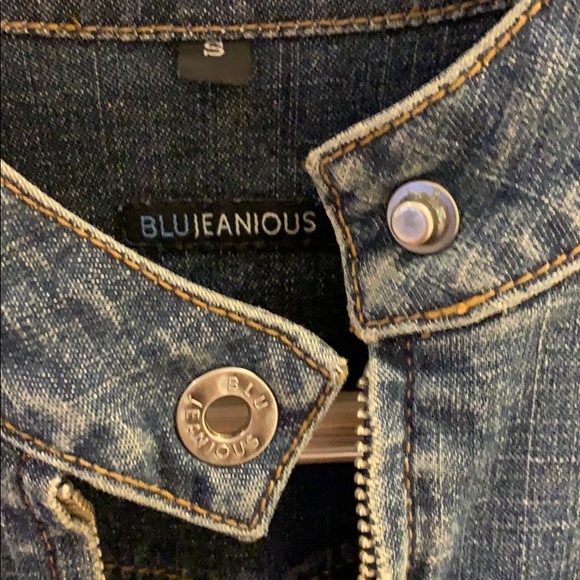 Jacket - Picture 3 of 8